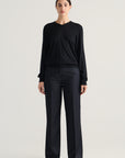 Isla V-neck - Black