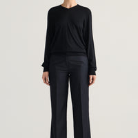Isla V-neck - Black