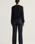 Isla V-neck - Black