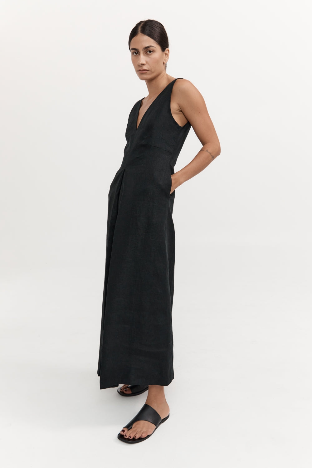 Anais Linen Dress - Black