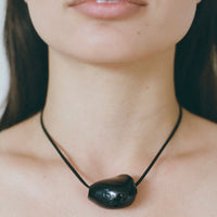 Otero Necklace in Black - By Ayllón