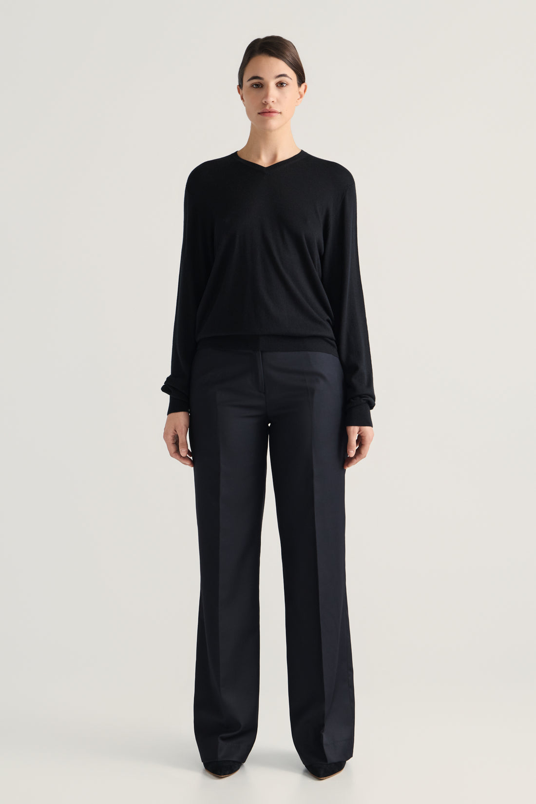 Isla V-neck - Black