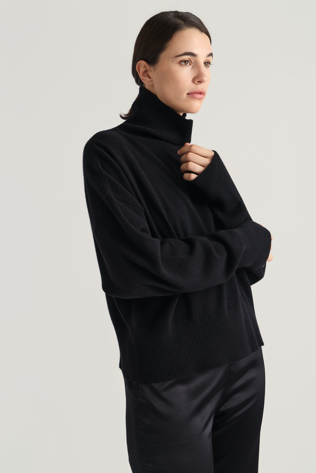 Amara Turtleneck - Black