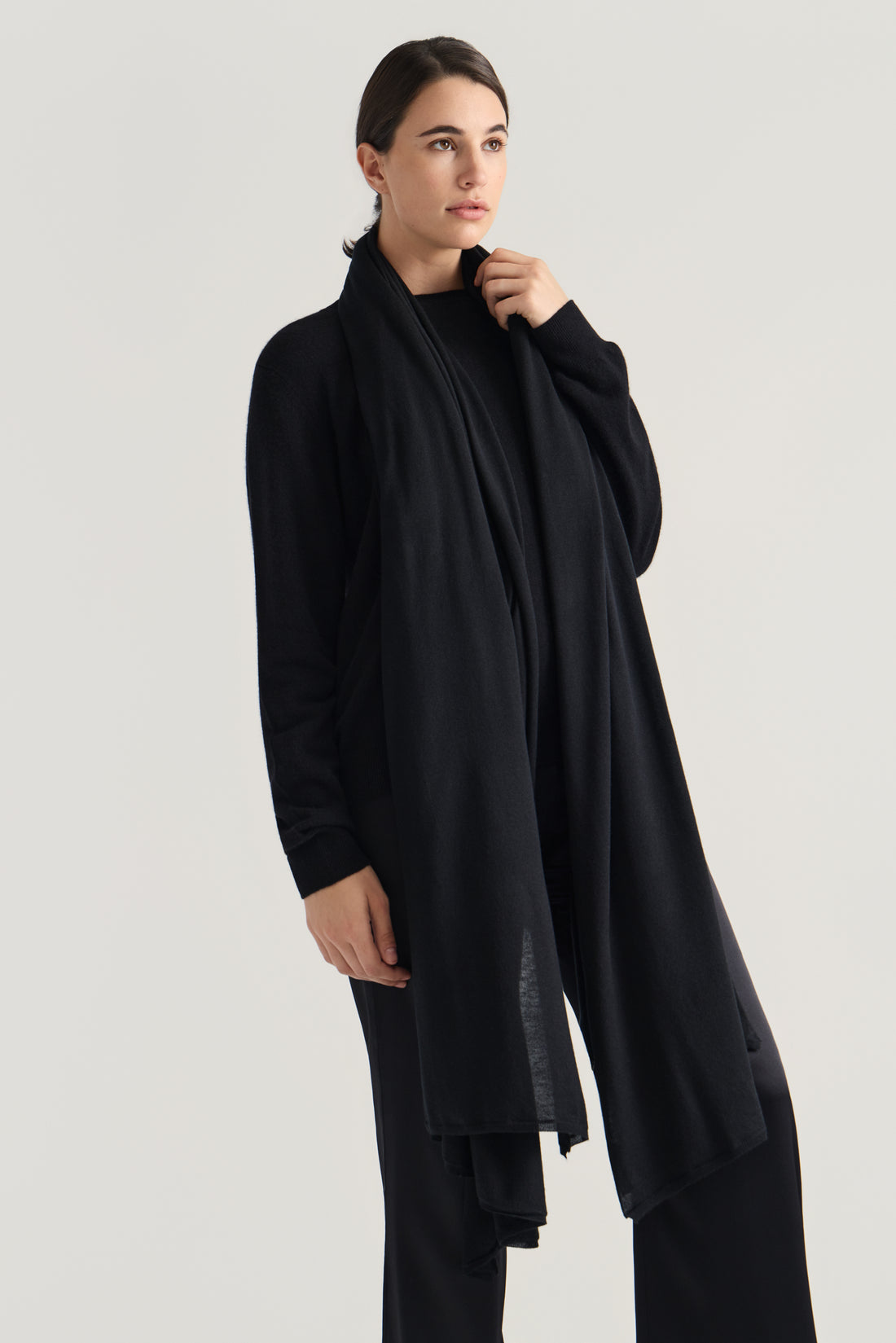 Aria Silk Cashmere Scarf- Black