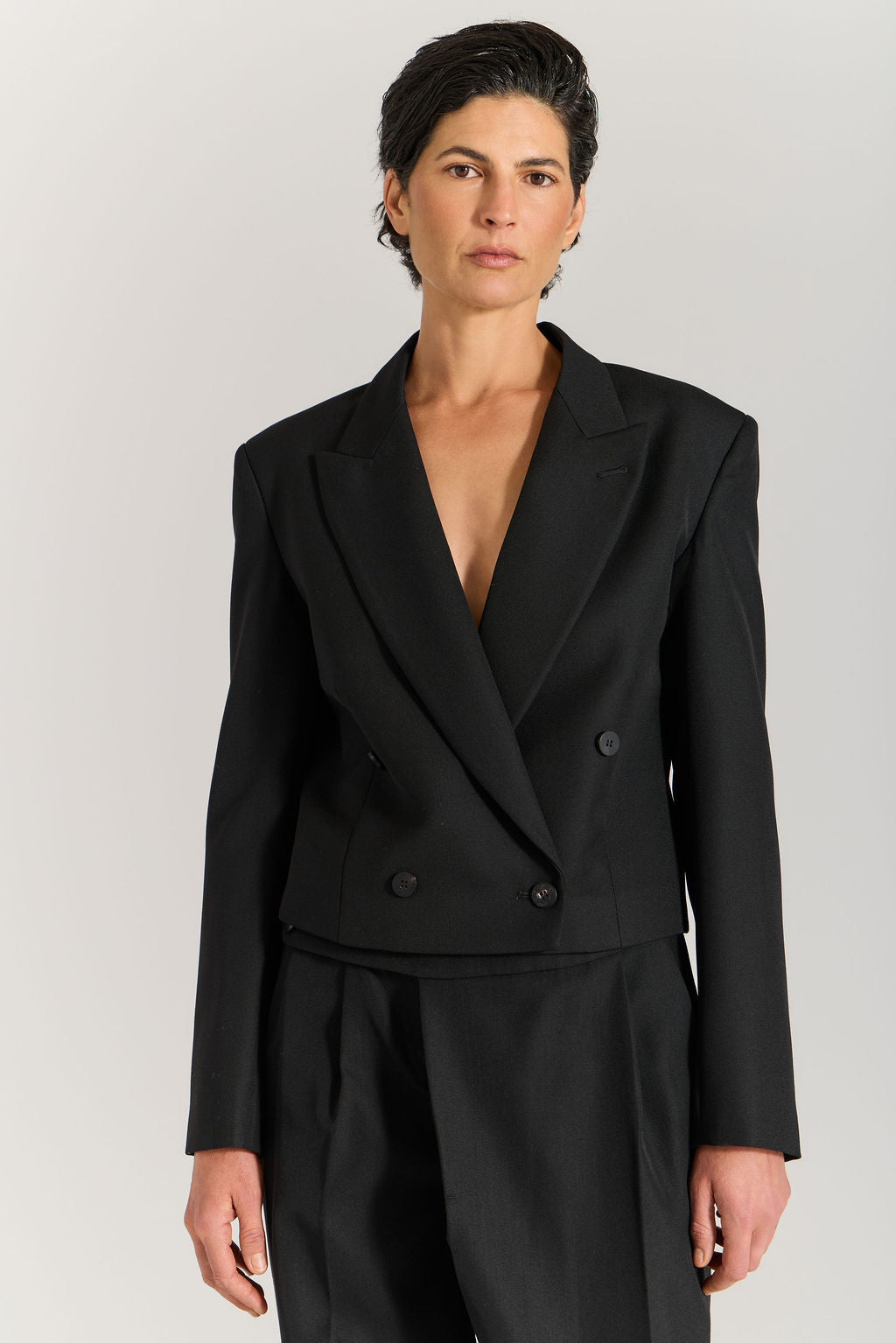 Contour Jacket - Black
