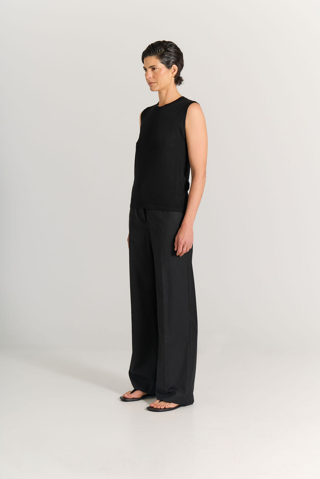 Frame Shell - Black